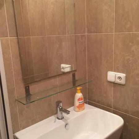 Jecna Apartment *